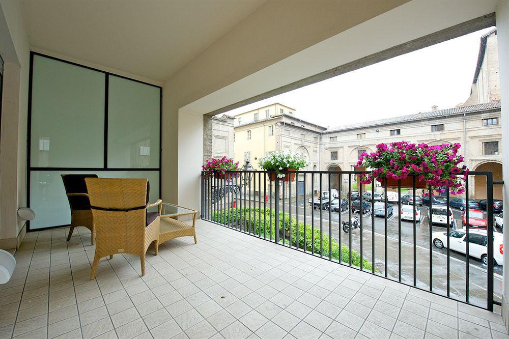 Mercure Parma Stendhal Hotel Exterior photo